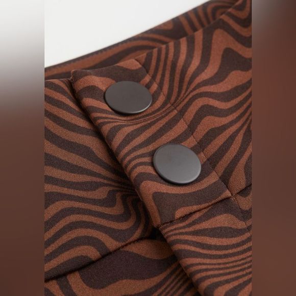 NWT H&M FLARED PANTS - Picture 2 of 3